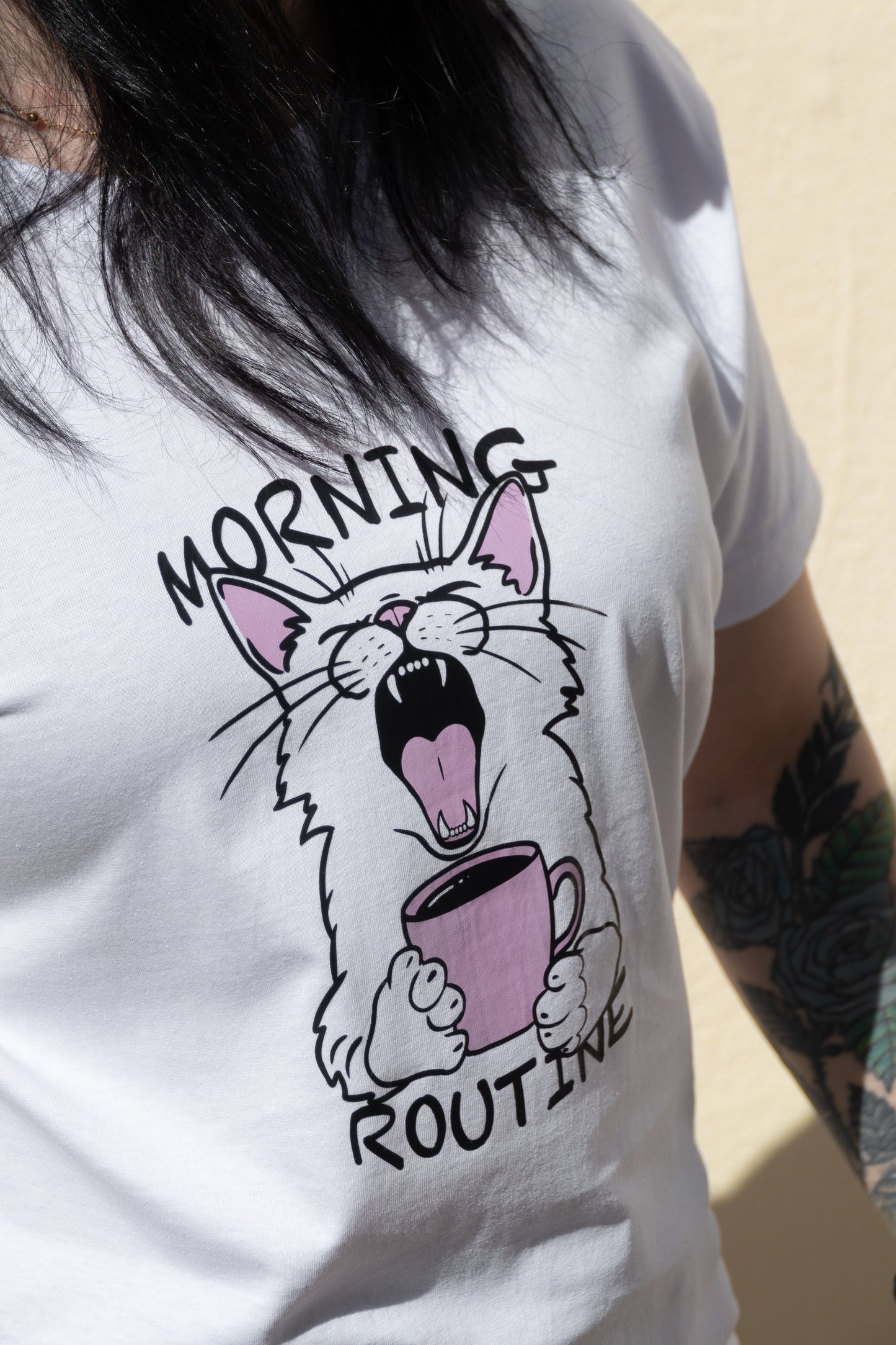 T-shirt Morning Routine unisex white